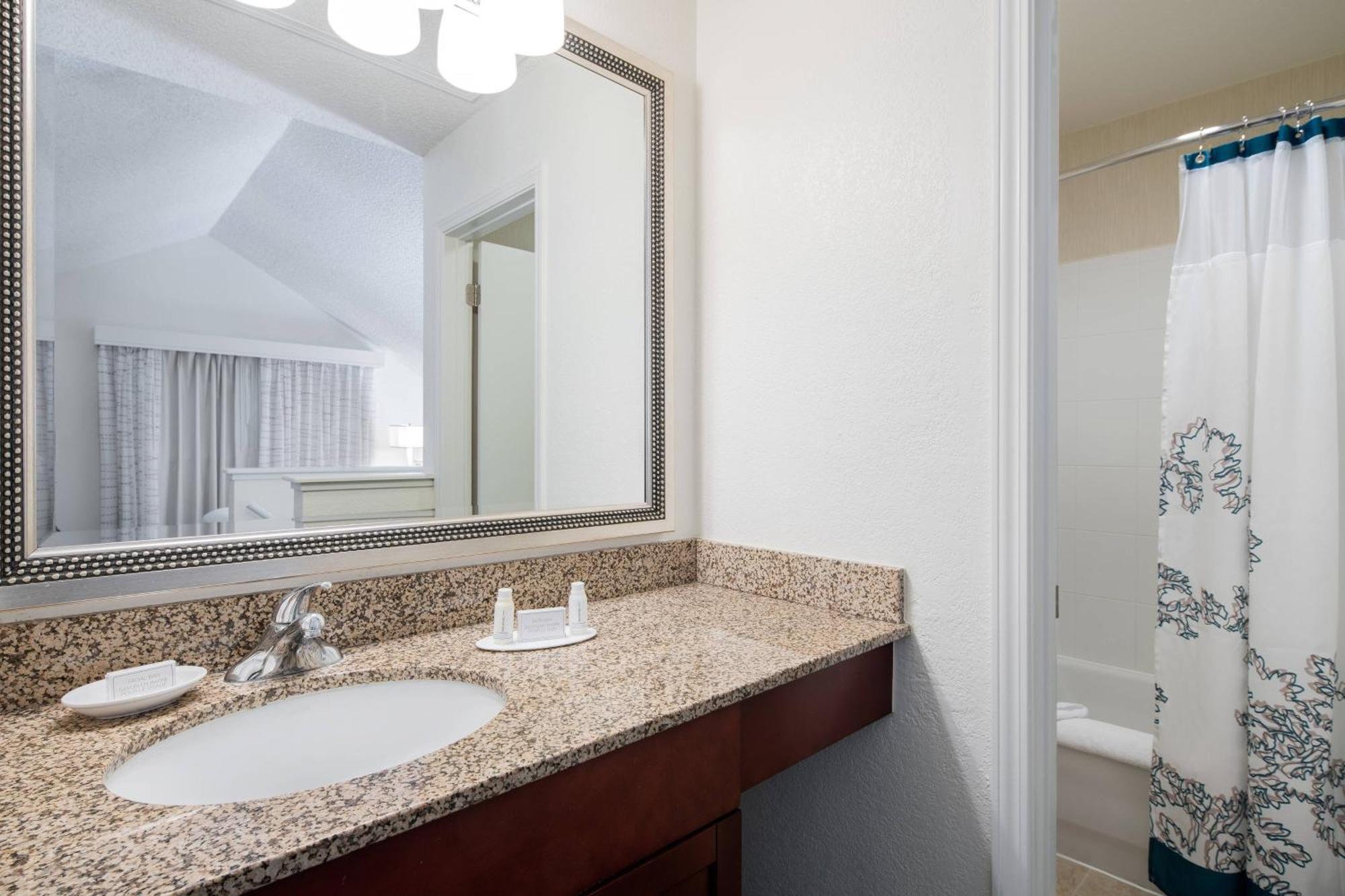 Residence Inn Costa Mesa Newport Beach Eksteriør billede
